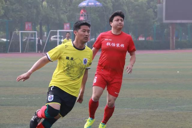 女排土超瓦基弗1-3负伊萨让出榜首 袁心玥替补4分